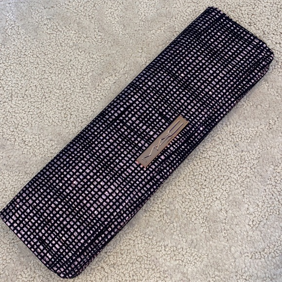 MAC Cosmetics Handbags - MAC Cosmetics Brush Bag